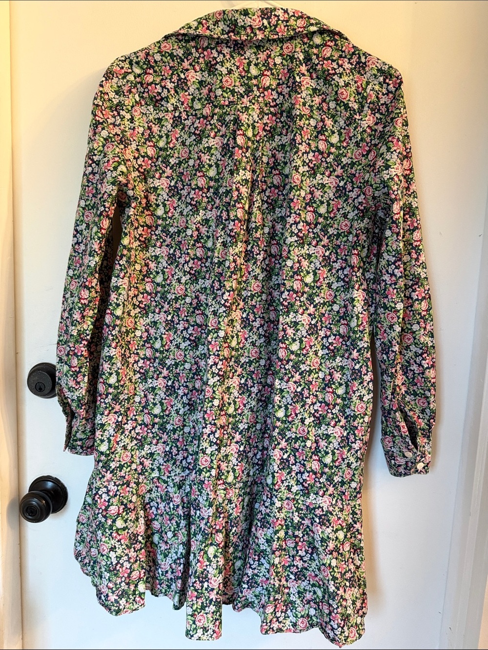 Tuckernuck Floral Callahan Shirtdress Long Sleeve Ruffle Hem medium - Picture 6 of 6